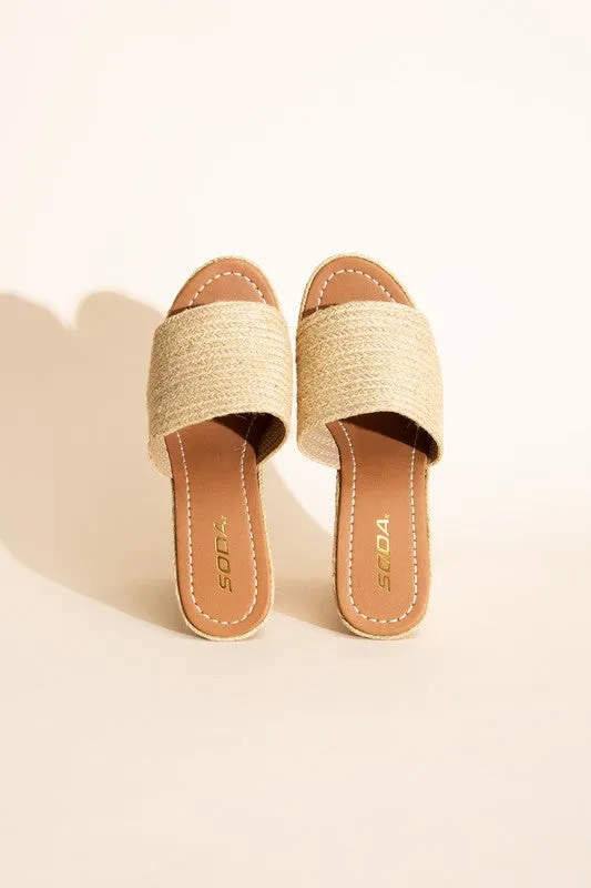 Bounty-S Synthetic Raffia Wedge Platform