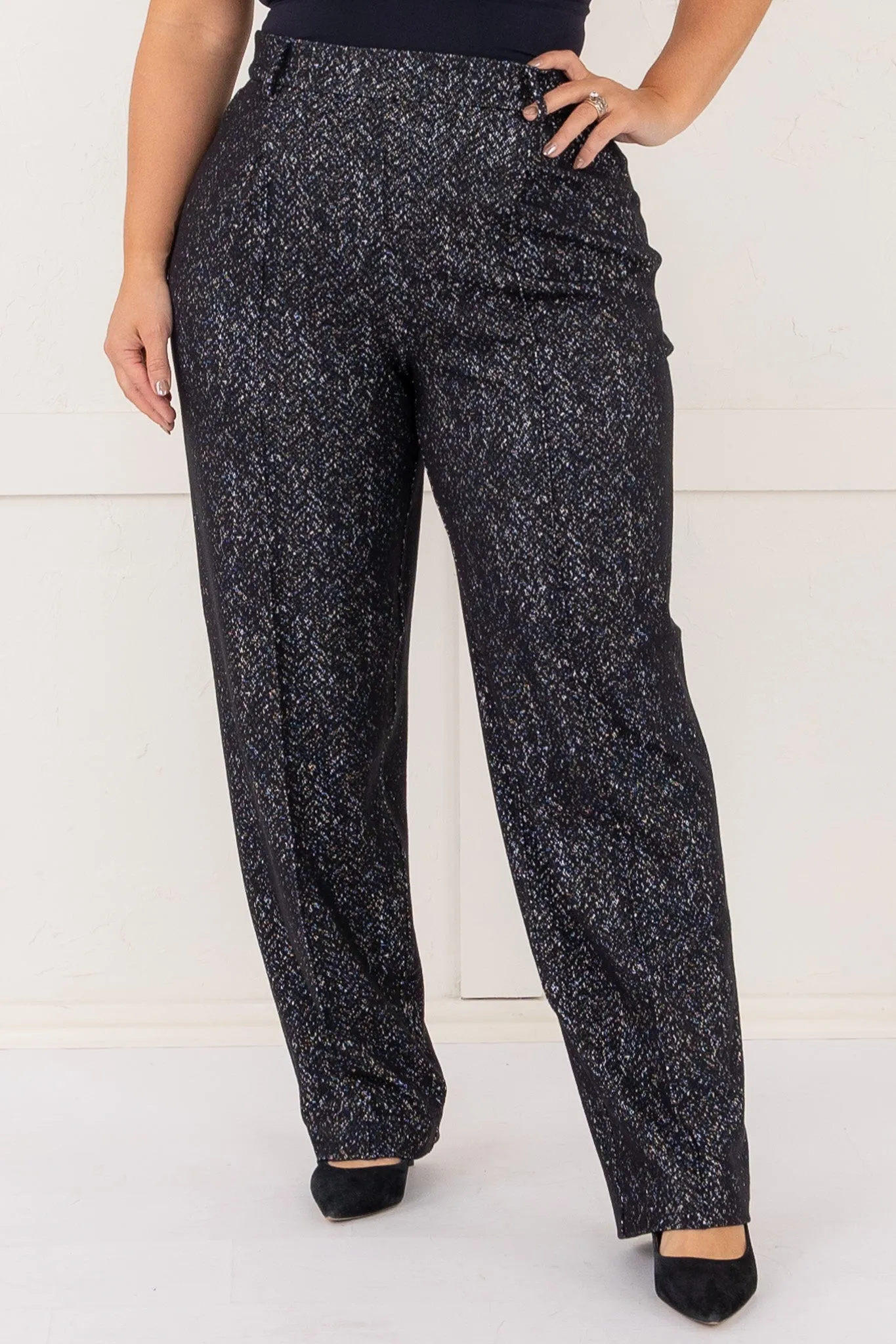 DOORBUSTER- Ponte Barrel Leg Pant | SPANX