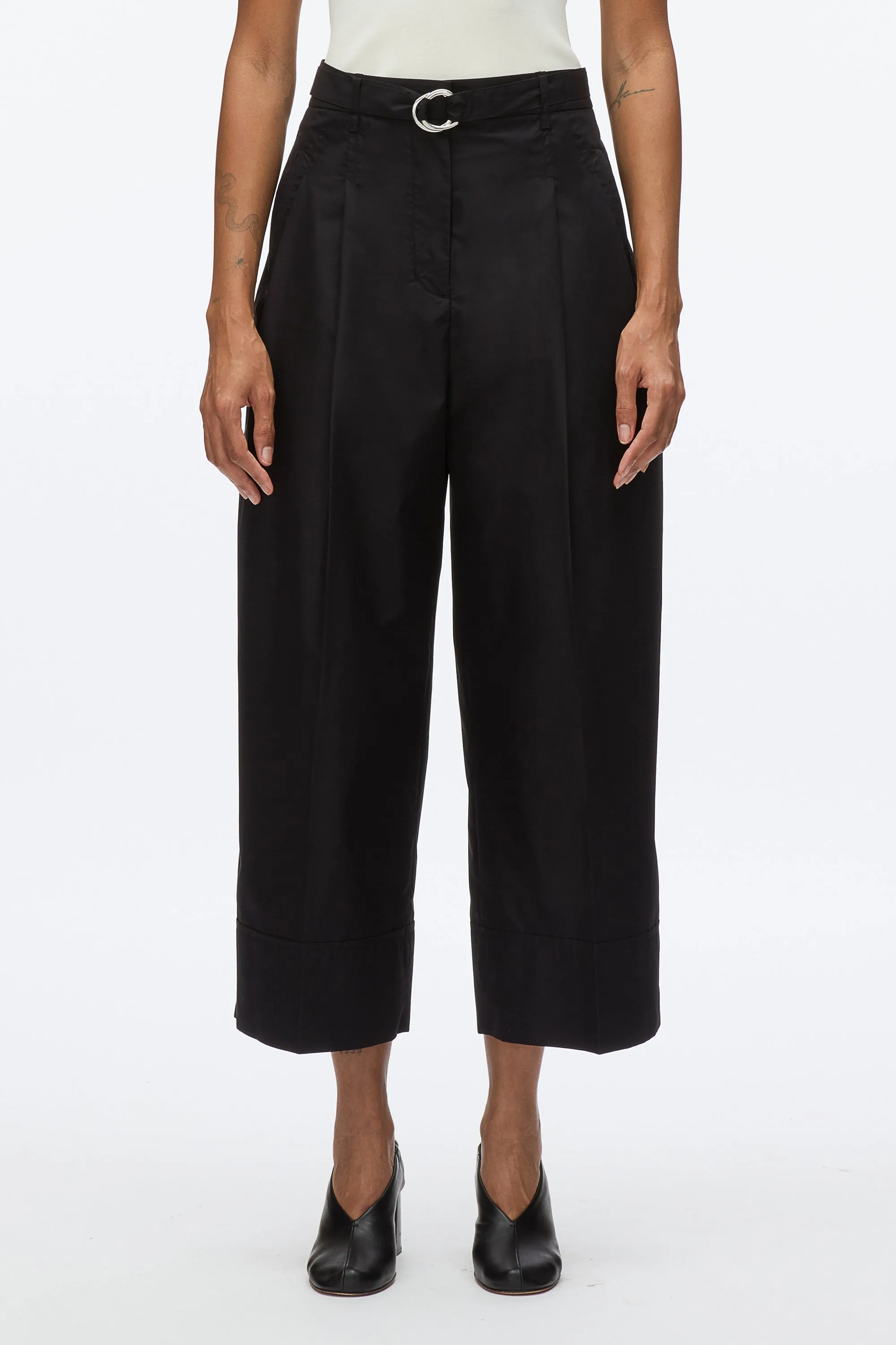 Double Pleat Wide Cropped Pant