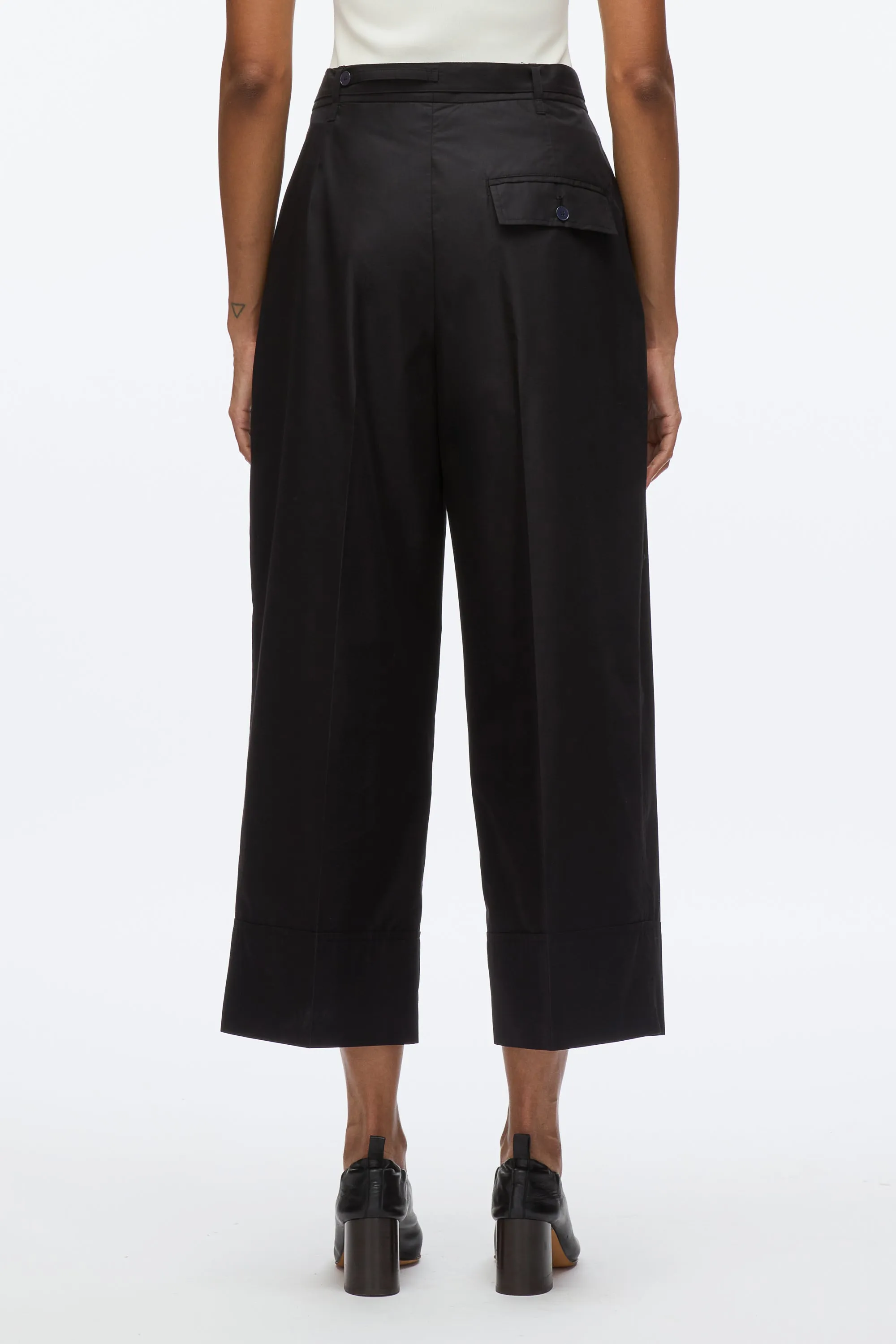 Double Pleat Wide Cropped Pant