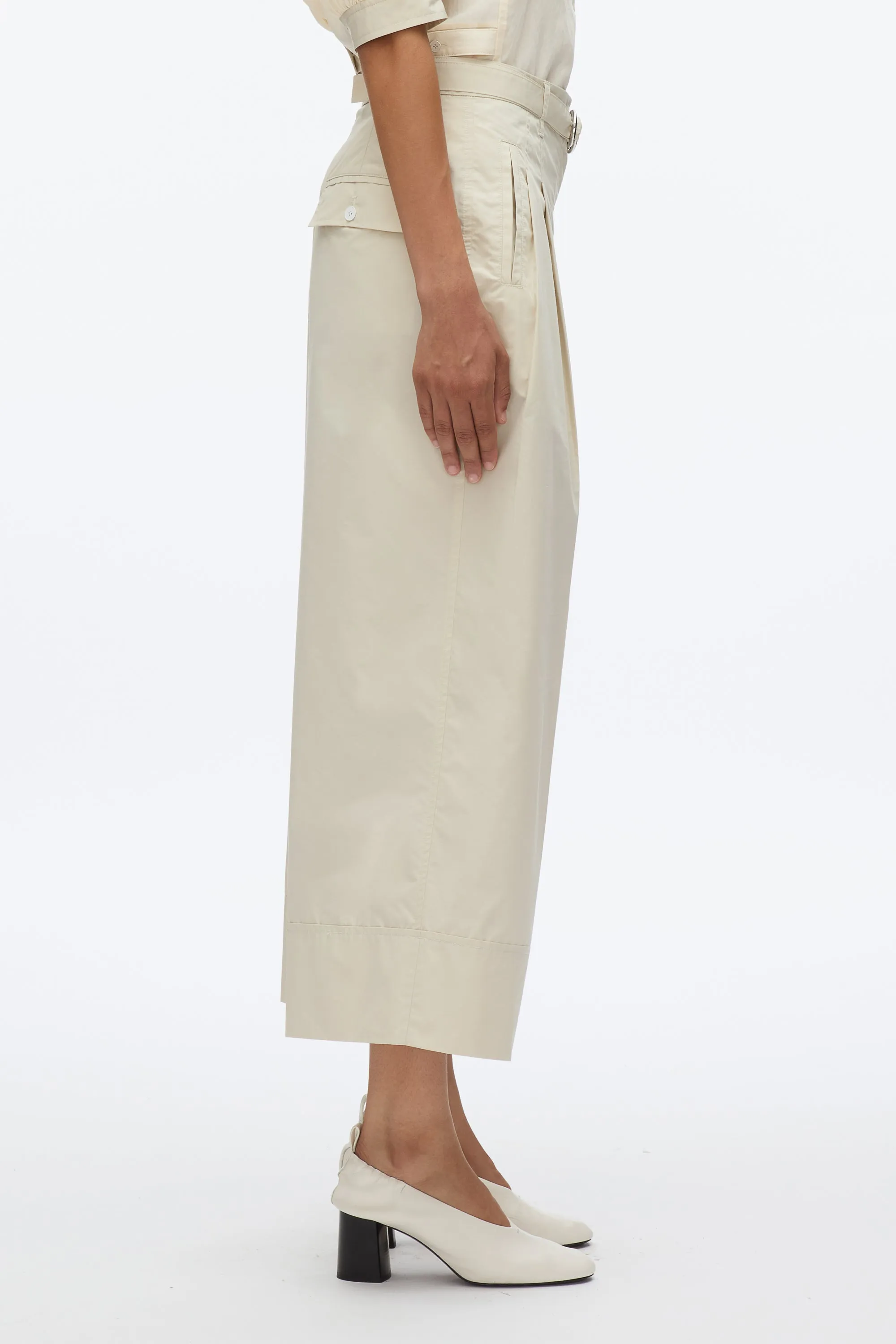 Double Pleat Wide Cropped Pant