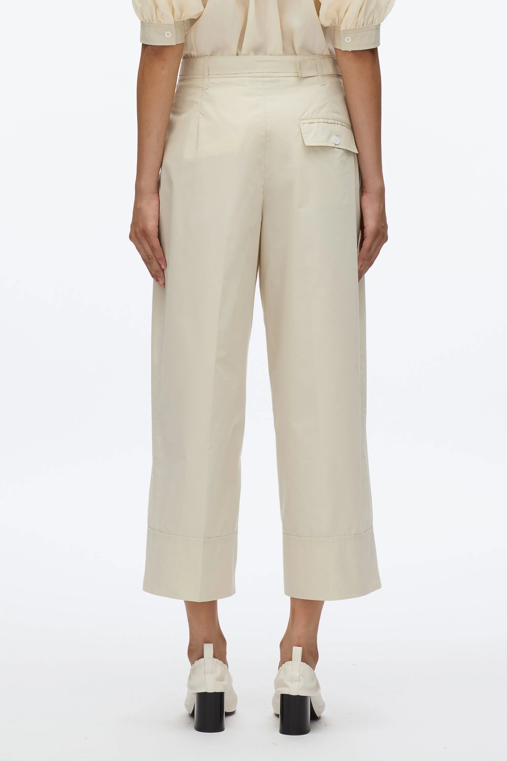 Double Pleat Wide Cropped Pant