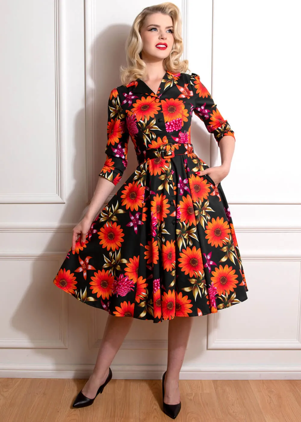 Hearts & Roses Eden Floral 50's Swing Dress Black