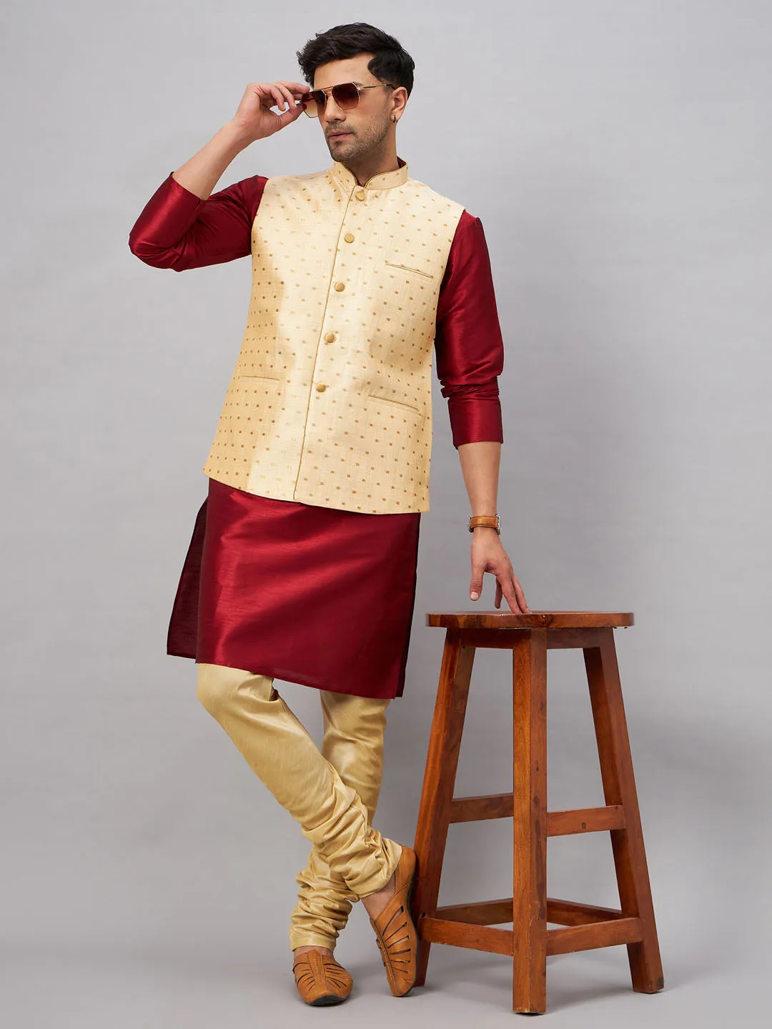 VM By VASTRAMAY Men's Gold Zari Weaved Jacket With Kurta Pyjama Set