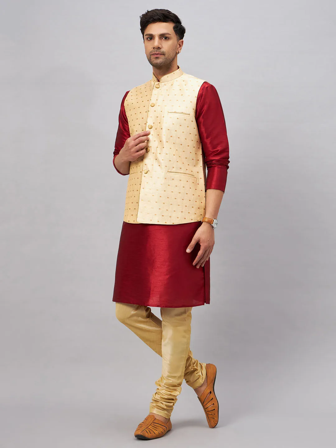 VM By VASTRAMAY Men's Gold Zari Weaved Jacket With Kurta Pyjama Set