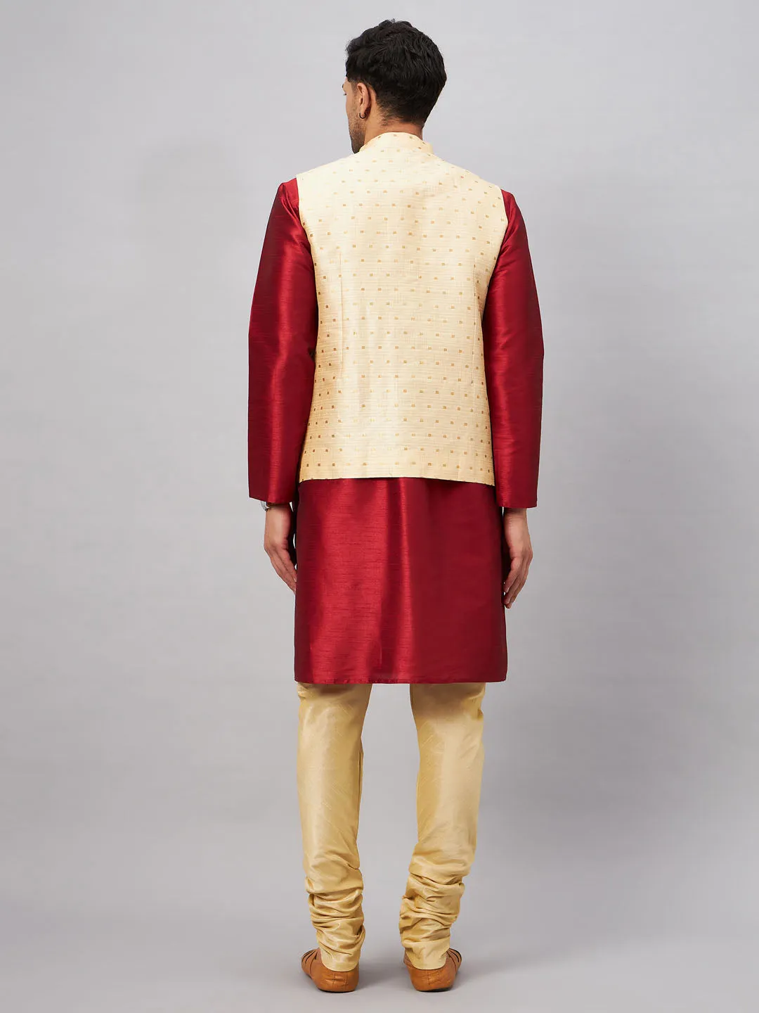 VM By VASTRAMAY Men's Gold Zari Weaved Jacket With Kurta Pyjama Set