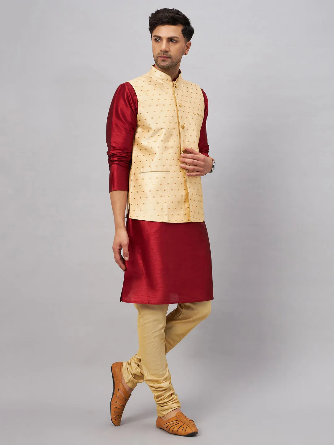 VM By VASTRAMAY Men's Gold Zari Weaved Jacket With Kurta Pyjama Set